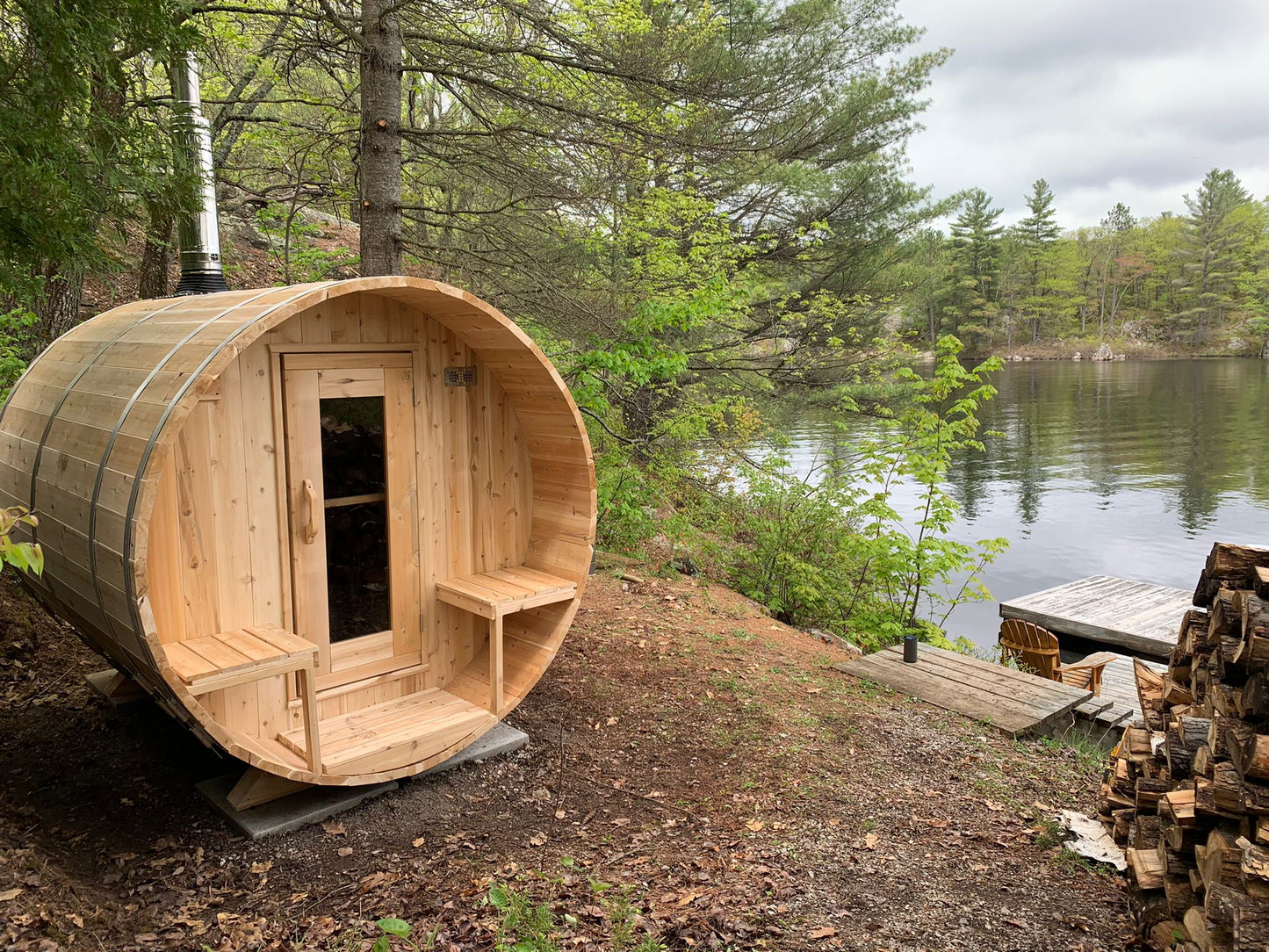 LeisureCraft CT Serenity Outdoor Sauna exterior